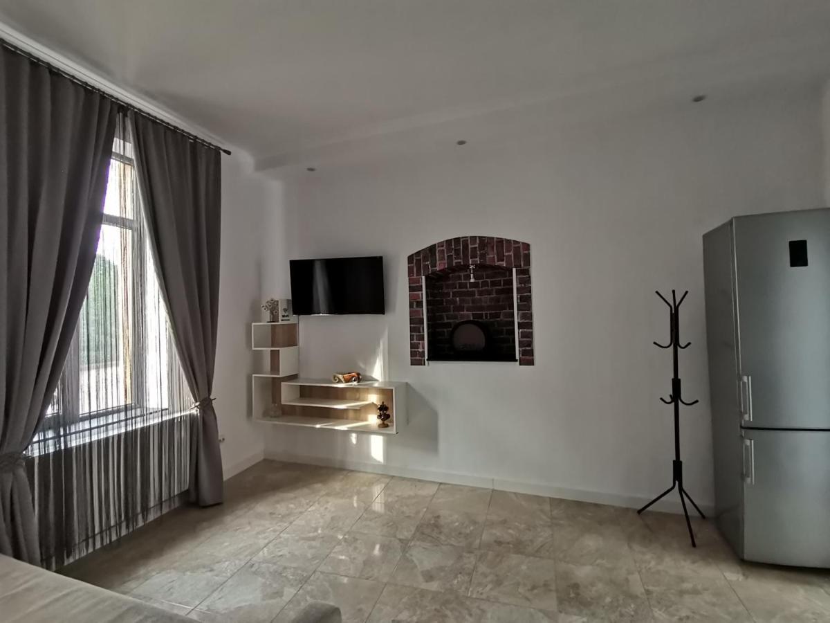ブラショフCasa J. Gusbethアパートメント エクステリア 写真